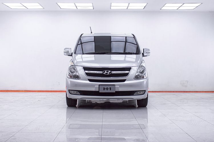 Hyundai H-1  2010 2.5 Maesto Executive Utility-car ดีเซล ไม่ติดแก๊ส เกียร์อัตโนมัติ เทา รูปที่ 4