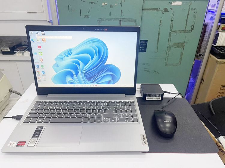 Lenovo ideapad slim 3 15ADA05 สภาพสวย แบตนาน ใช้งานได้ดี ราคาถูกใจ