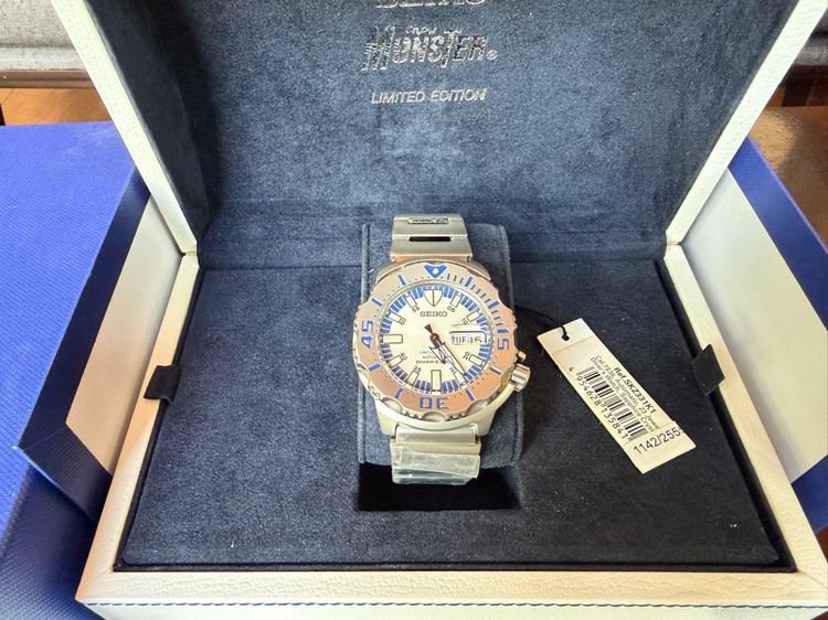 นาฬิกา นาฬิกาข้อมือ Seiko Snow Monster Limited Edition Men's Watch รุ่น SKZ331K1 มือ 1 รูปที่ 2
