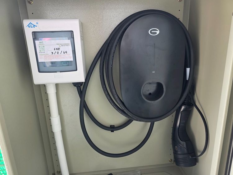 เครื่องชาร์จ EV Wallbox GAC AION 7kW สภาพนางฟ้า พร้อมชุดเบรกเกอร์ครบชุด (ยกไปติดตั้งได้เลย)