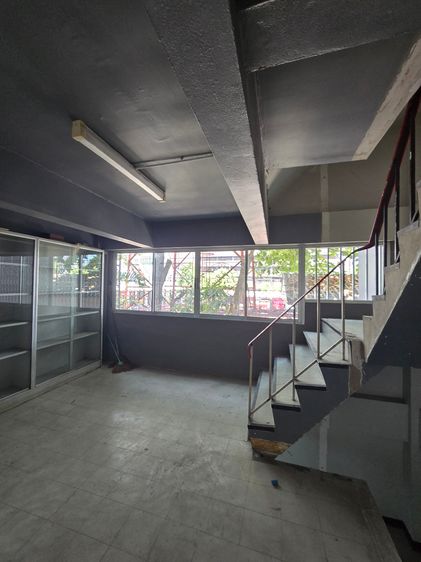 ตึกแถวให้เช่าทำเลดีใกล้ mrt สายสีม่วงและสายสีแดงสถานีบางซ่อน (เพิ่งRenovateใหม่) รูปที่ 2