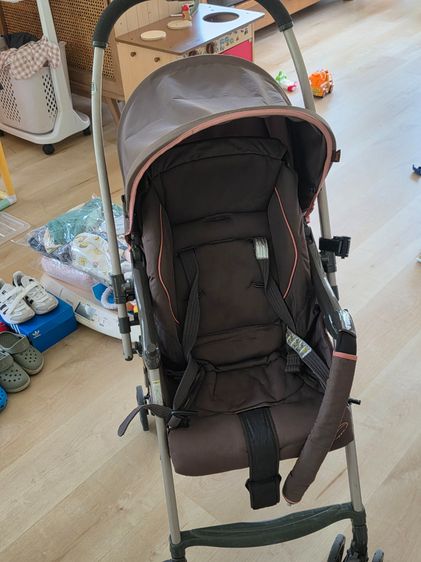 รถเข็นเด็ก Combi 0-4 ขวบ รูปที่ 4