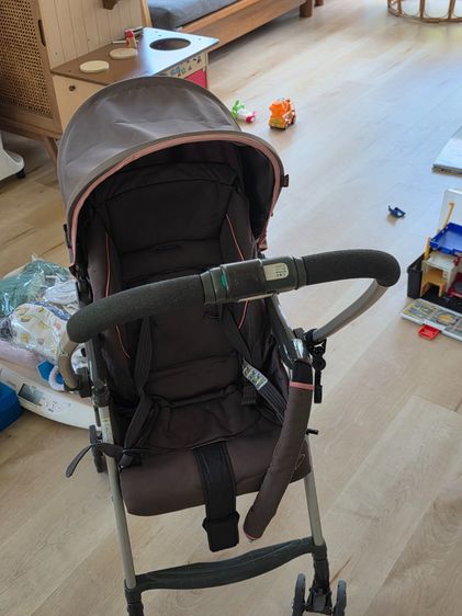 รถเข็นเด็ก Combi 0-4 ขวบ รูปที่ 2