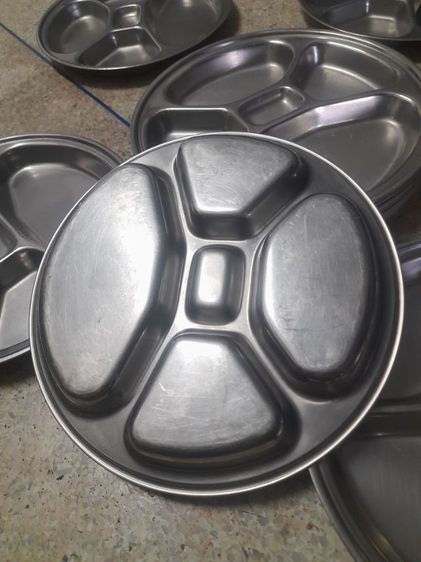 ถาดหลุมทานข้าว ม้าลายสแตนเลสแท้ครับใบละ190บาท รูปที่ 4