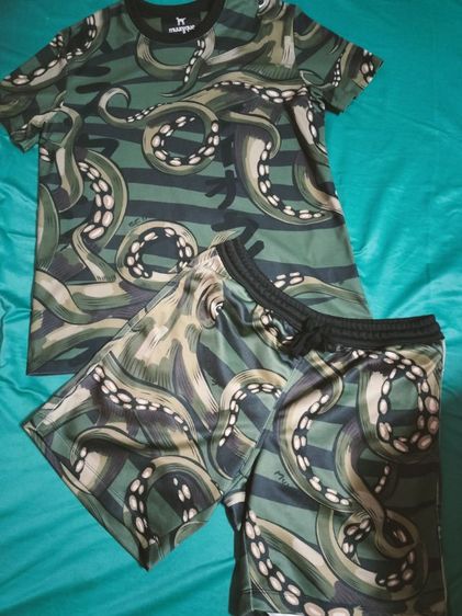 เขียว EU 44 แขนสั้น เสื้อทีเชิ้ต Muunique แท้ เสื้อและกางเกง ลายหนวดปลาหมึก