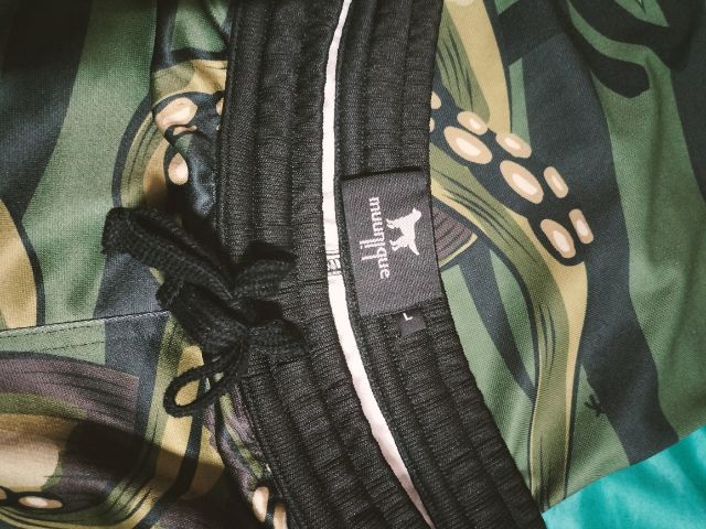 Muunique แท้ เสื้อและกางเกง ลายหนวดปลาหมึก รูปที่ 4