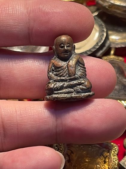 รูปหล่อหลวงพ่อเงินวัดบางคลานพิมพ์นิยม