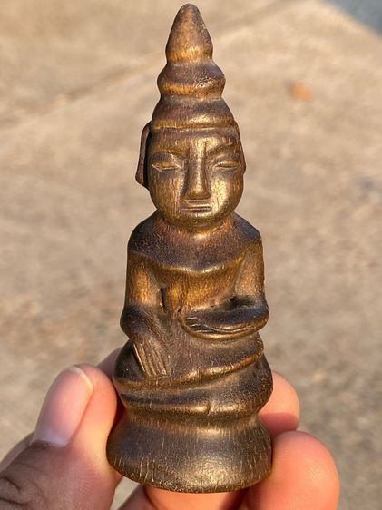 พระเชียงรุ้ง