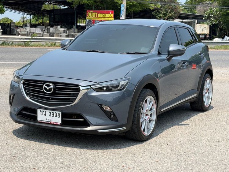 รถ Mazda CX-3 2.0 Base Plus สี เทา