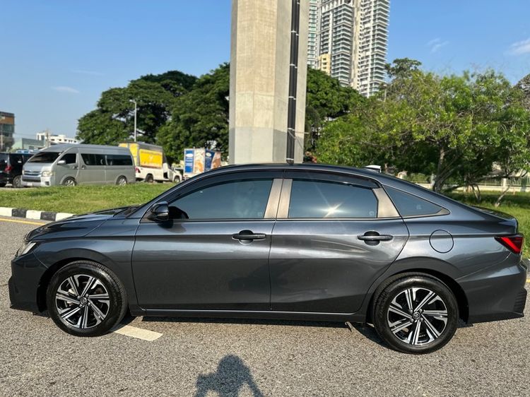 Toyota Yaris ATIV 2023 1.2 Smart Sedan เบนซิน เกียร์อัตโนมัติ เทา รูปที่ 4
