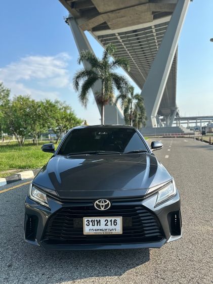 รถ Toyota Yaris ATIV 1.2 Smart สี เทา