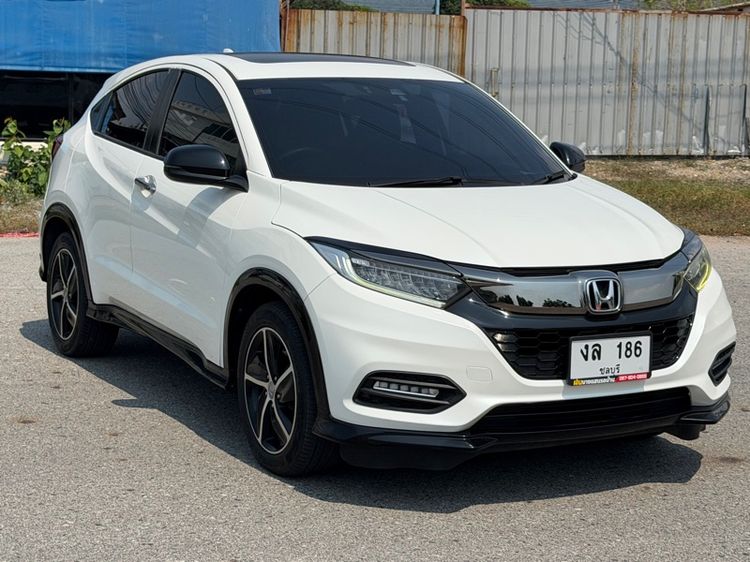 Honda HR-V 2018 1.8 RS Sedan เบนซิน ไม่ติดแก๊ส เกียร์อัตโนมัติ ขาว รูปที่ 2