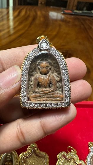 ปล่อยพระค่ะ