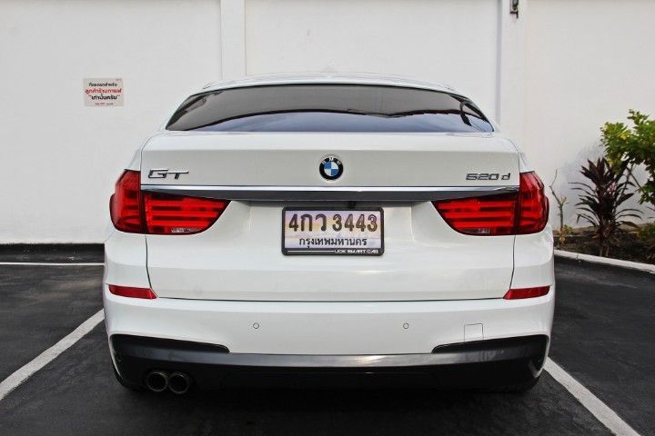 BMW Series 5 2013 520d Sedan ดีเซล เกียร์อัตโนมัติ ขาว รูปที่ 2