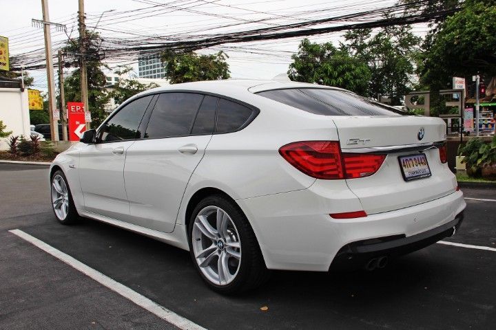 BMW Series 5 2013 520d Sedan ดีเซล เกียร์อัตโนมัติ ขาว รูปที่ 4