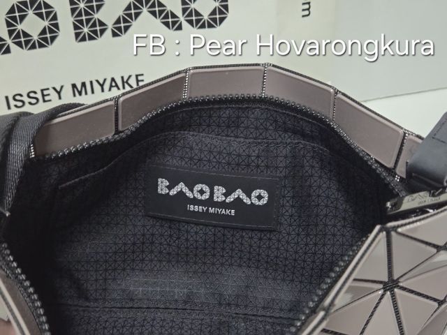 baobao issey miyake 4x7 สภาพเหมือนใหม่ บล็อกแน่น ช้อปไทย การ์ด ใบเสร็จ ถุงครบ 4500 บาท (รวมส่ง) รูปที่ 3
