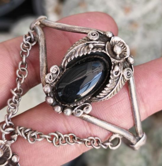 ชุดกำไลข้อมือและเเหวนเงินแท้ หัวนิล งานเก่า หนึ่งเดียวสวยมาก ราคาแบ่งปันครับ รูปที่ 5