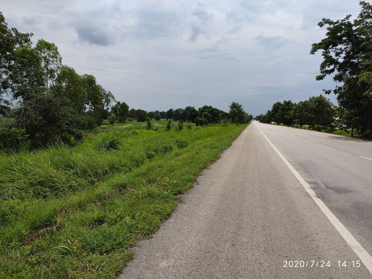 ขายที่ดินหรือให้เช่าระยะยาว หน้ากว้างมากติดถ.สุวรรณศร ห้วยโจด จ.สระแก้ว7ไร่ รูปที่ 2