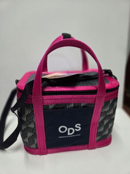 กระเป๋าตะกร้าเก็บความเย็น PDM x O.D.S. ของใหม่ ป้ายถุงครบ ราคา 550 บาท (รวมส่ง) มี 2 สีอย่างละ 1 ใบ  รูปที่ 2