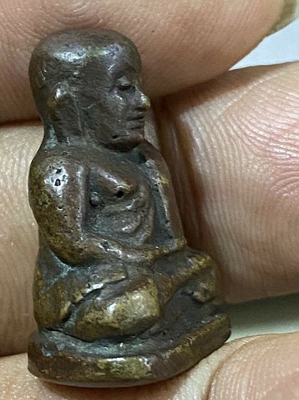 หลวงพ่อเงินพิมพ์นิยม รูปที่ 4