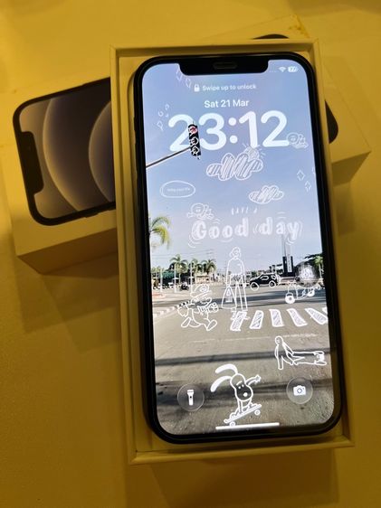 IPhone 12