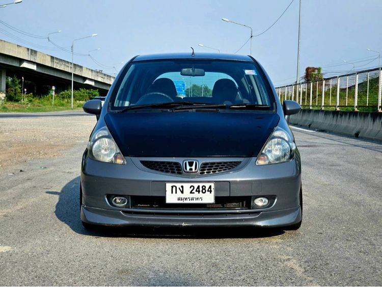 รถ Honda Jazz 1.5 S i-DSi สี เทา