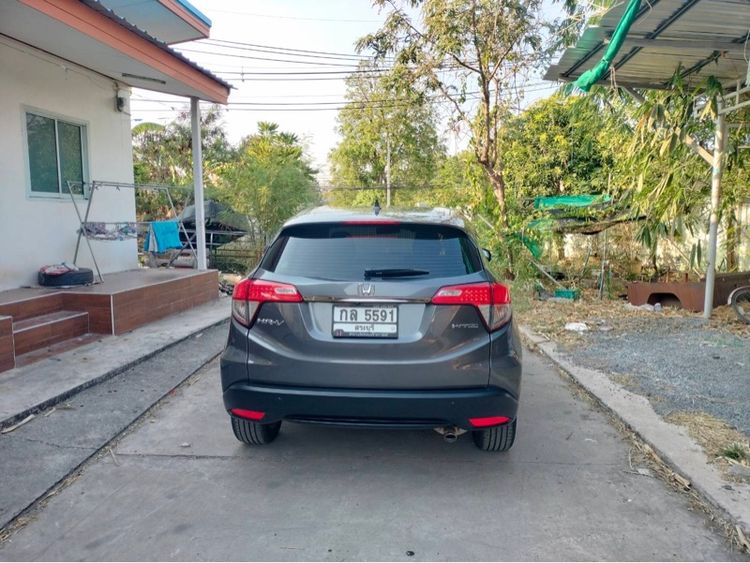 Honda HR-V 2021 1.8 E Utility-car เบนซิน ไม่ติดแก๊ส เกียร์ธรรมดา เทา รูปที่ 3