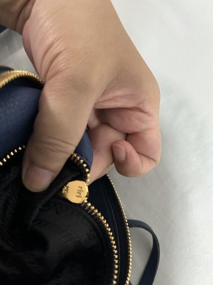 กระเป๋า Prada แท้ สภาพสวย รูปที่ 9