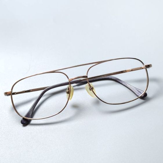 กรอบแว่นตาไทเทเนี่ยม ญี่ปุ่น งานเก่า สีทอง ขาสปริง ทรงสวยคลาสสิค มือสองสภาพสวย รูปที่ 3