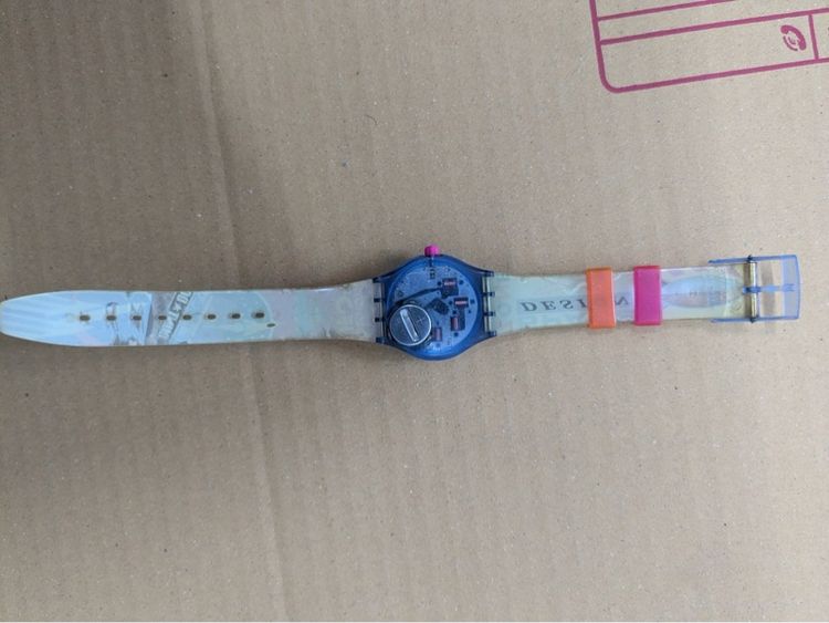 นาฬิกา swatch ลายสีสัน รูปที่ 2