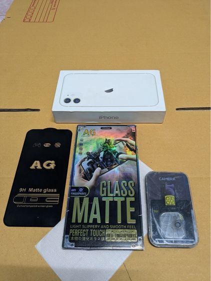 ฟิล์มกระจกด้าน กระจกครอบเลนส์กล้อง iphone 11 แถมกล่อง iphone 11