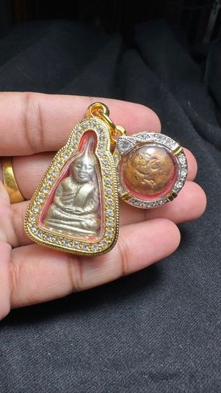 ปล่อยพระค่ะ