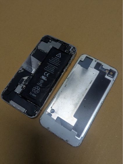 ซาก iphone 4 รูปที่ 5