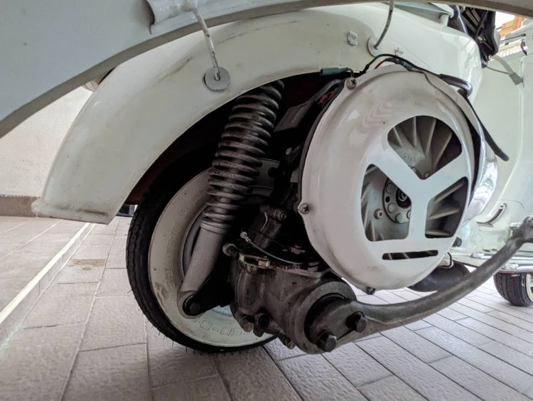 Vespa Allstate รูปที่ 2