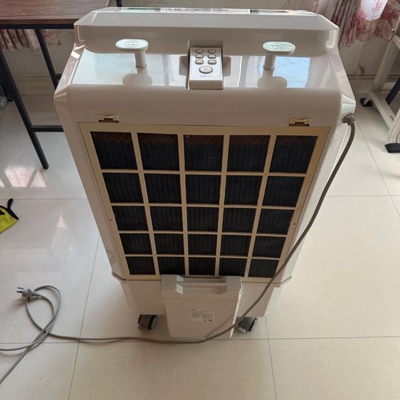 พัดลมไอเย็น ฮาตาริ ส่งต่อสภาพดี รูปที่ 4