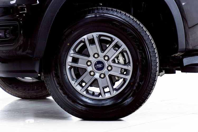 Ford Ranger 2023 2.0 Hi-Rider XL+ Pickup ดีเซล ไม่ติดแก๊ส เกียร์ธรรมดา ดำ รูปที่ 4