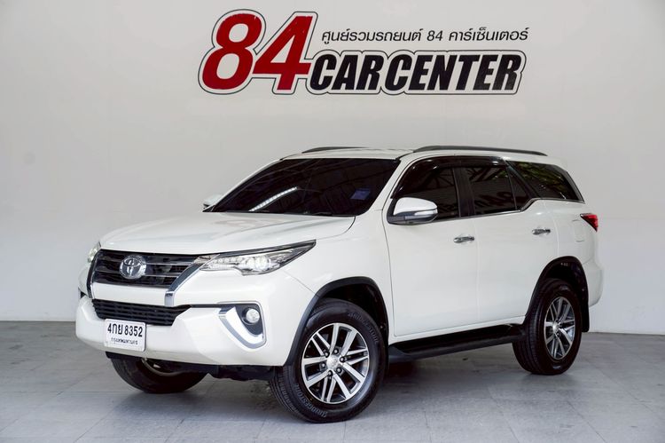 Toyota Fortuner 2015 2.8 V Utility-car ดีเซล ไม่ติดแก๊ส เกียร์อัตโนมัติ ขาว รูปที่ 2
