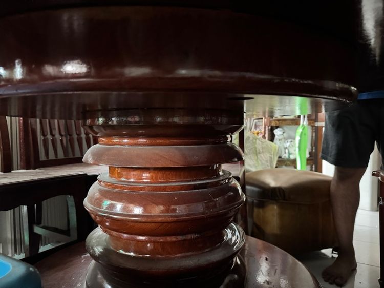 โต๊ะไม้แท้ หนาเกือบ 4 นิ้ว รูปที่ 8