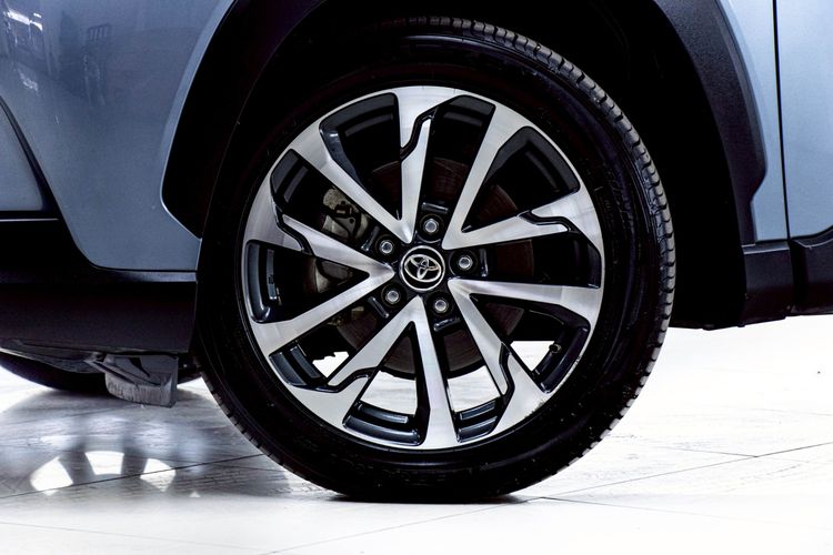 Toyota Corolla Cross 2022 1.8 Hybrid Premium Safety Utility-car ไฮบริด ไม่ติดแก๊ส เกียร์อัตโนมัติ เทา รูปที่ 4