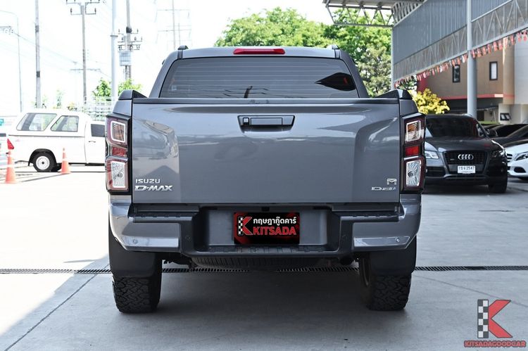 Isuzu D-MAX 2023 3.0 Vcross M 4WD Pickup ดีเซล ไม่ติดแก๊ส เกียร์อัตโนมัติ เทา รูปที่ 4