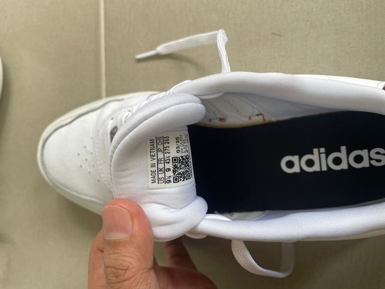 รองเท้า Adidas  รูปที่ 4