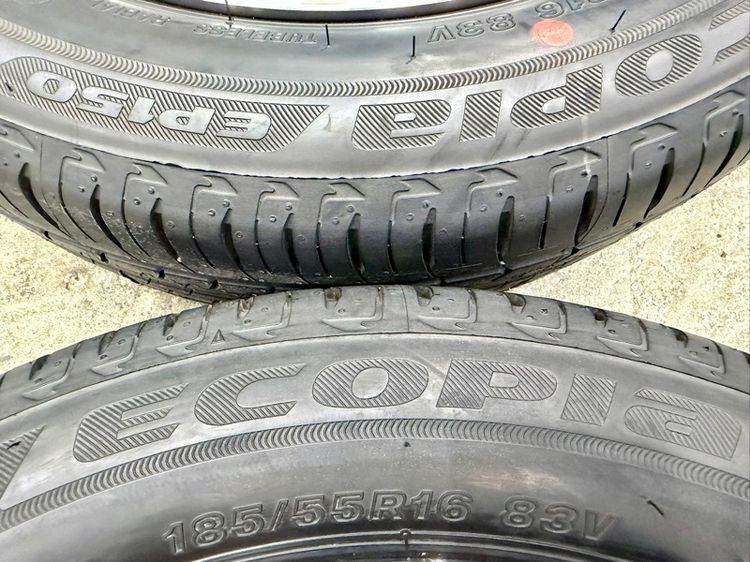 ยางถอดป้ายแดงขอบ 16” ยี่ห้อ BRIDGESTONE รุ่น ECOPIA EP150 ขนาด 185-55R16 ปี 24 สีเส้นตุ่มหน้ายางยังอยู่ครบ  รูปที่ 2