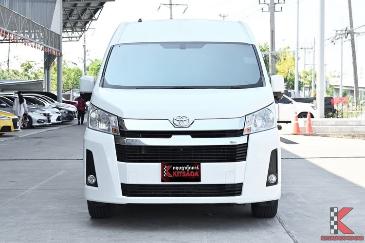 Toyota Commuter 2020 2.8 Van ดีเซล ไม่ติดแก๊ส เกียร์อัตโนมัติ ขาว รูปที่ 2