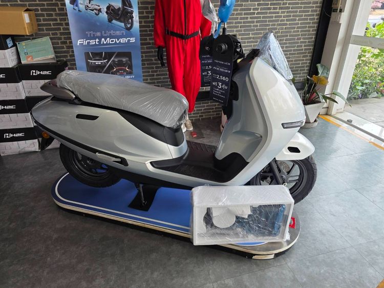 NEW HONDA UC3 รถจักรยานยนต์ไฟฟ้า แบรนด์ HONDA ศูนย์ฮอนด้าขายเอง
