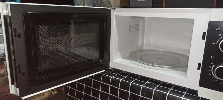 เตาไมโครเวฟ  ELECTROLUX.  23. ลิตร  สภาพใหม่ไร้ตำหนิ เหมือนได้ใหม่  รูปที่ 6