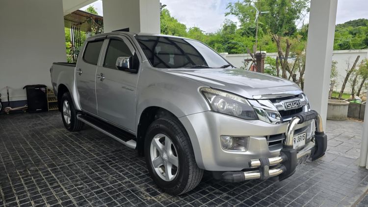 รถ Isuzu D-MAX 2.5 Hi-Lander Z Prestige Ddi VGS Turbo สี บรอนซ์เงิน
