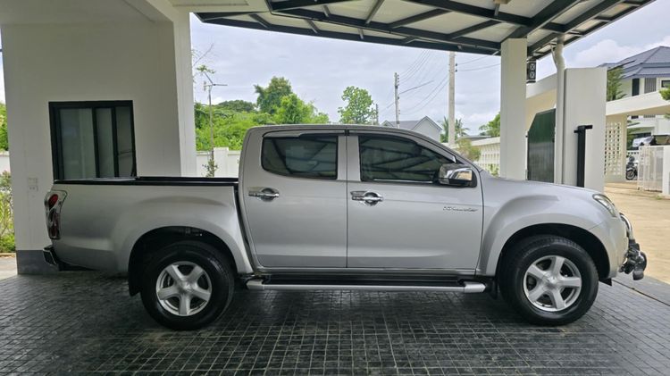 Isuzu D-MAX 2013 2.5 Hi-Lander Z Prestige Ddi VGS Turbo Pickup ดีเซล เกียร์อัตโนมัติ บรอนซ์เงิน รูปที่ 3