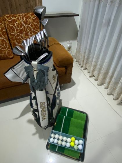 ไม่ระบุ อื่นๆ ขายเหมาอุปกรณ์เล่นกอล์ฟ ยี่ห้อ Titleist DCI  ครับ ใช้งานน้อย