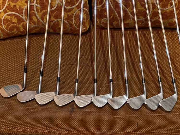 ขายเหมาอุปกรณ์เล่นกอล์ฟ ยี่ห้อ Titleist DCI  ครับ ใช้งานน้อย รูปที่ 11
