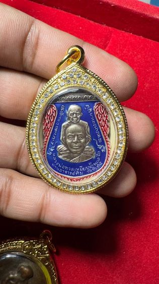 ปล่อยพระค่ะ